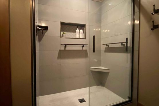 johnson-muskego-bathroom-3-scaled