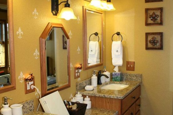 south-milwaukee-bathroom-haslam-2_(1)