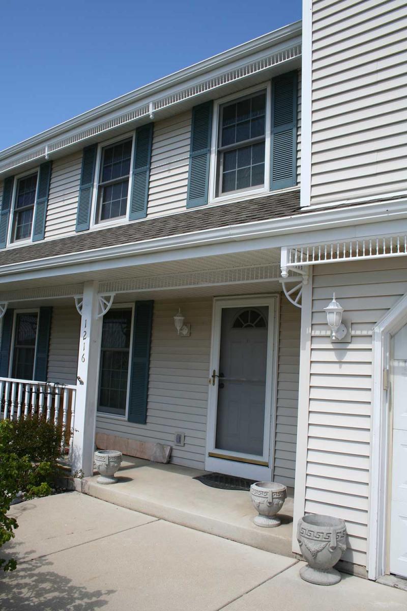 South Milwaukee Exterior (Haslam)