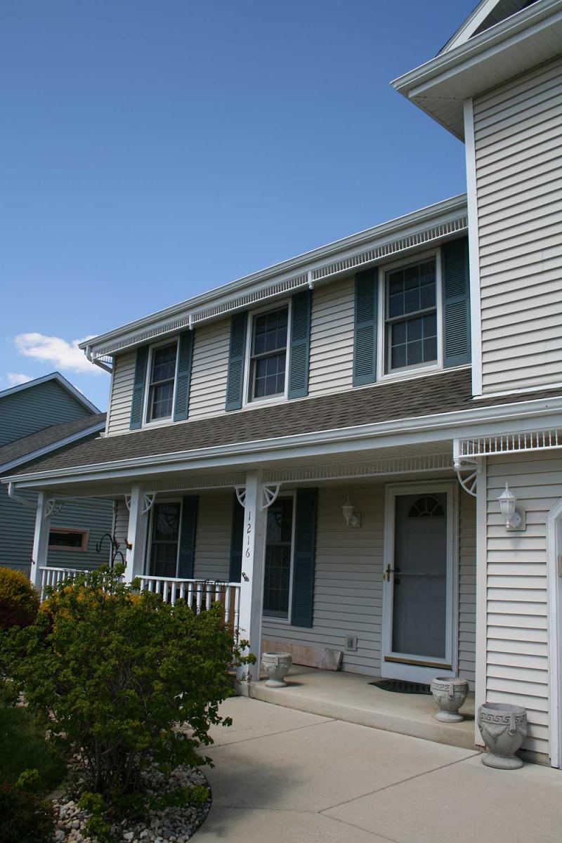 South Milwaukee Exterior (Haslam)